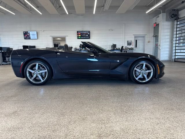 Certified 2015 Chevrolet Corvette Stingray Convertible w/ 2LT Preferred Equipment Group RWD image 12