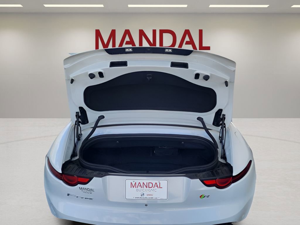 Used 2018 Jaguar F-TYPE R image 23