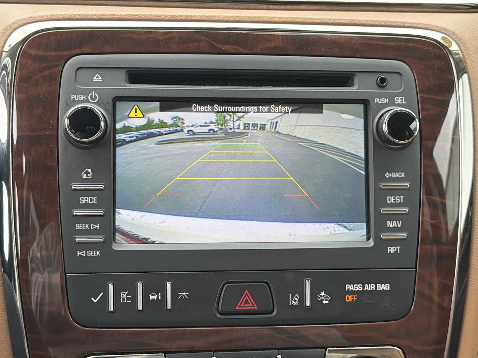 Used 2015 Buick Enclave Leather FWD image 4