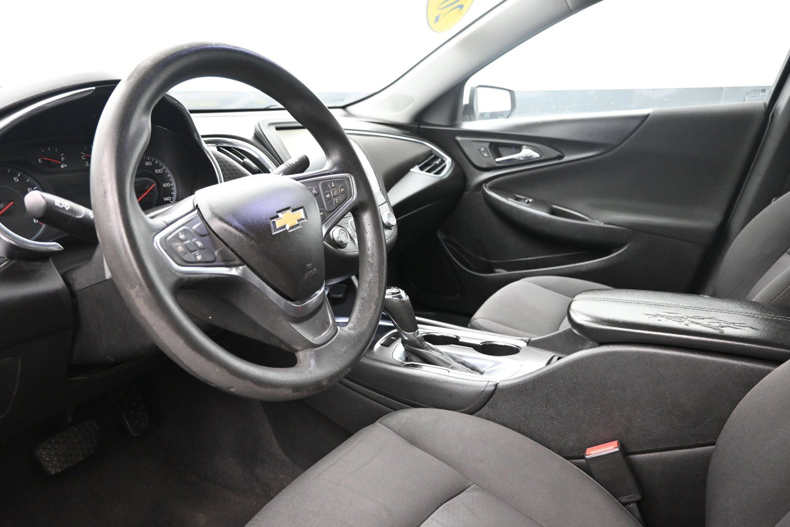 Used 2018 Chevrolet Malibu LT FWD image 10