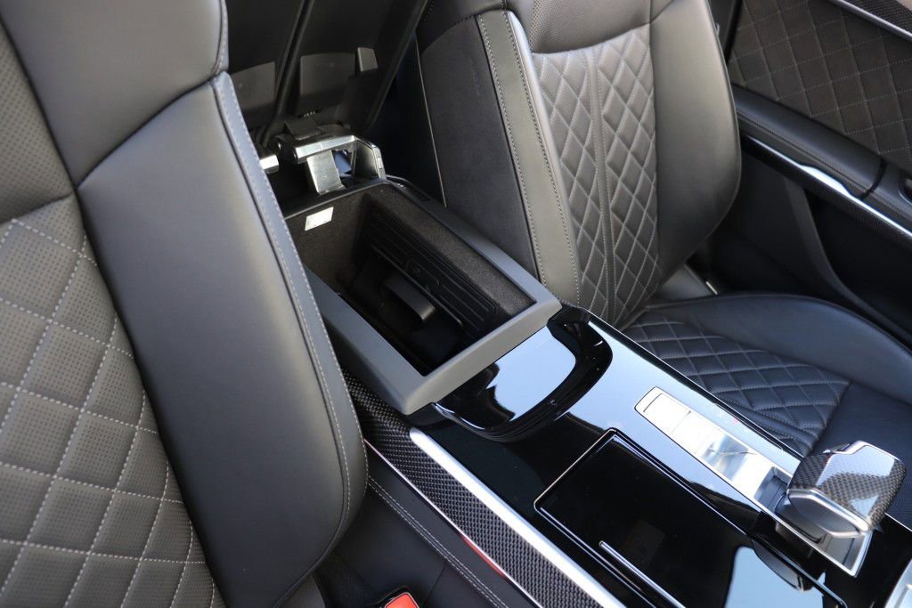 Used 2023 Audi S8 AWD/4WD image 55