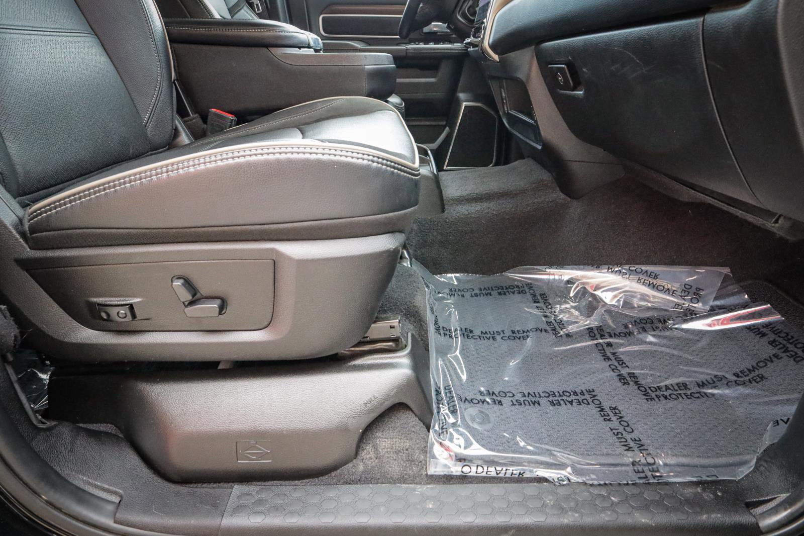 Used 2024 RAM 2500 Laramie image 22