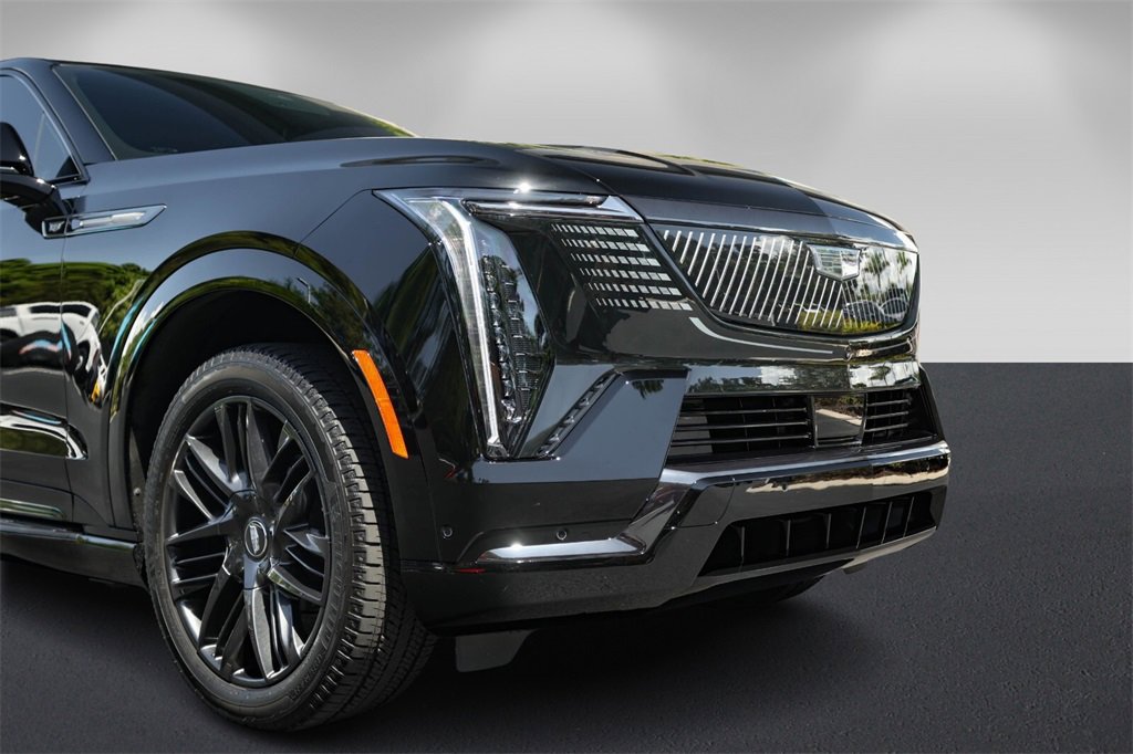 Used 2025 Cadillac Escalade IQ Sport 2 w/ LPO, ONYX Package image 9