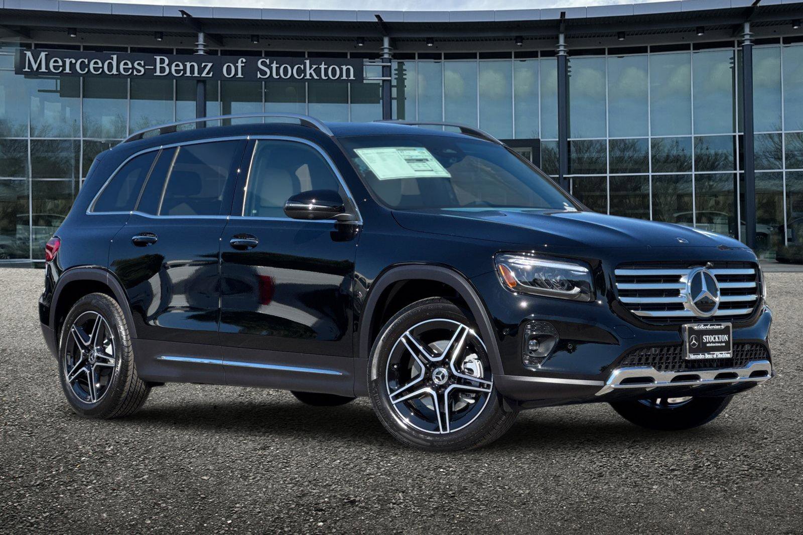 New 2026 Mercedes-Benz GLB 250 4MATIC