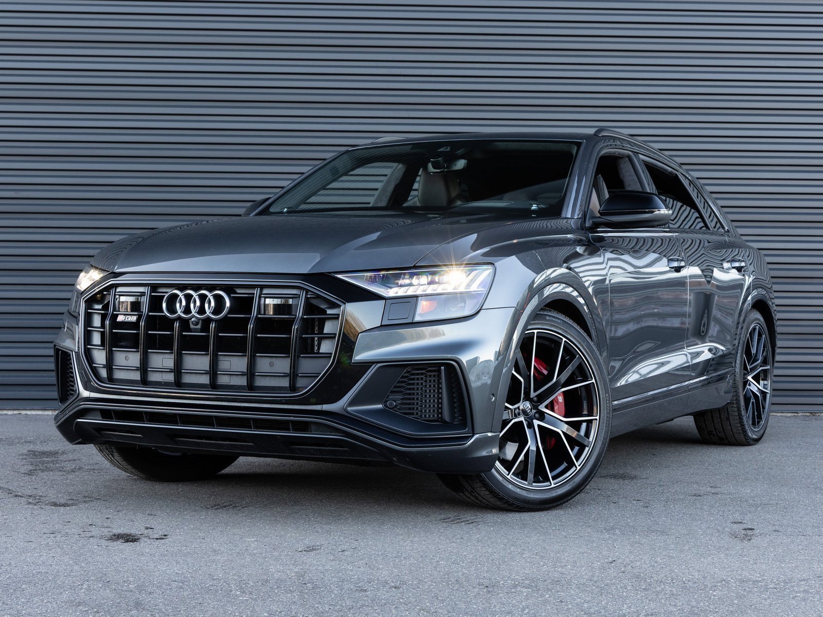 Used 2021 Audi SQ8 Prestige w/ Prestige Package image 1