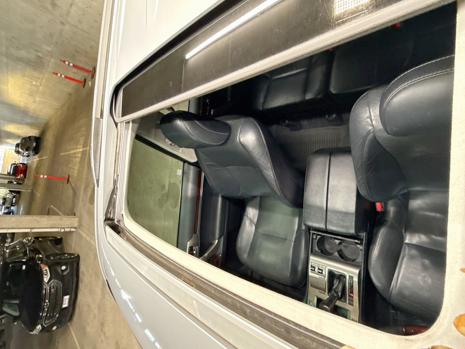 Used 2018 Lexus GX 460 Premium w/ Premium Package AWD/4WD image 24