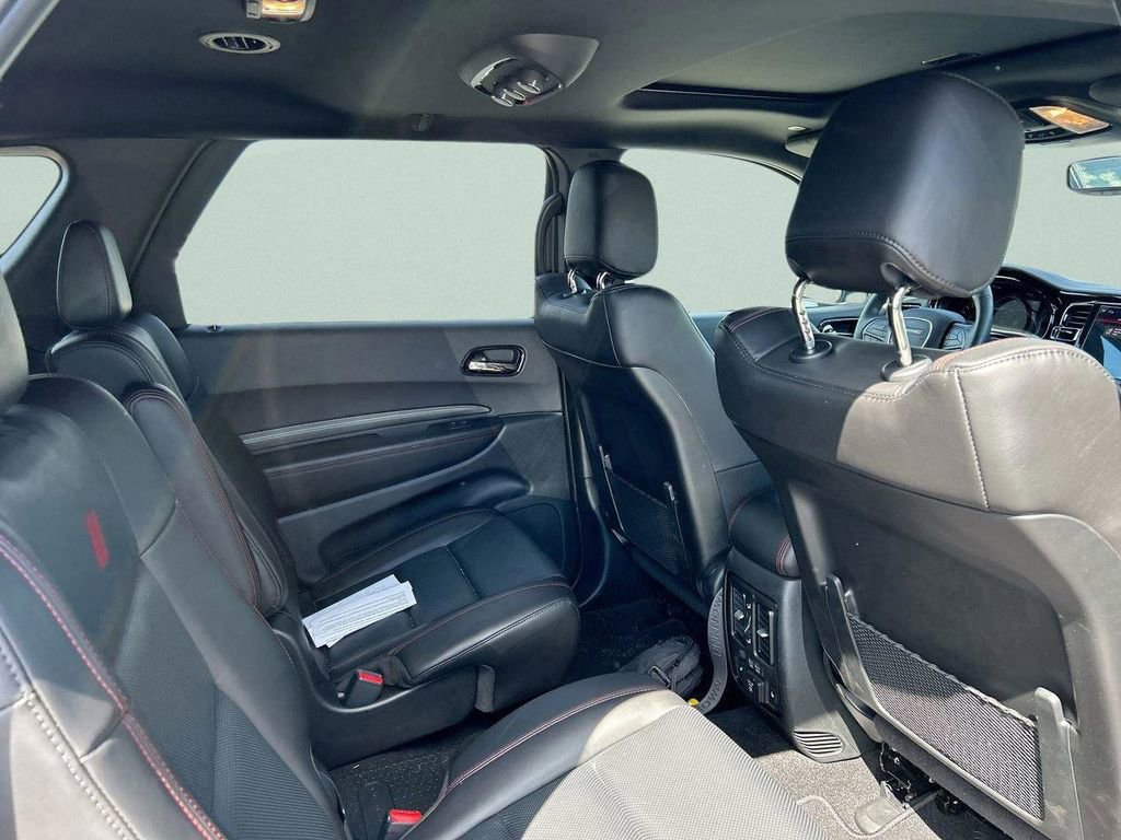 Used 2025 Dodge Durango GT image 21
