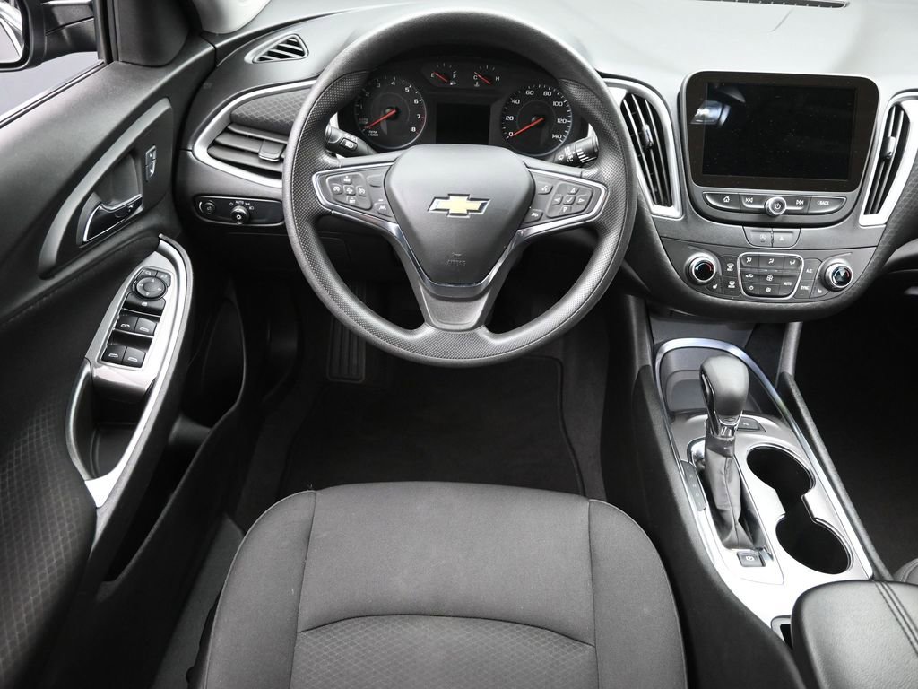 Used 2024 Chevrolet Malibu LT image 10