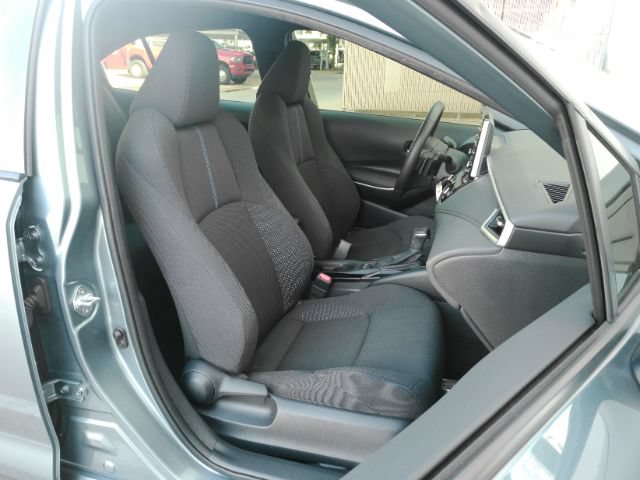 Used 2020 Toyota Corolla SE FWD image 18