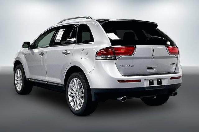 Used 2013 Lincoln MKX FWD image 5