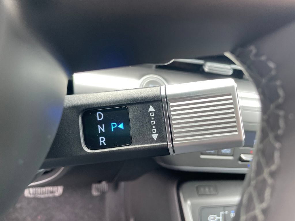 New 2026 Hyundai Kona SEL Premium FWD image 18