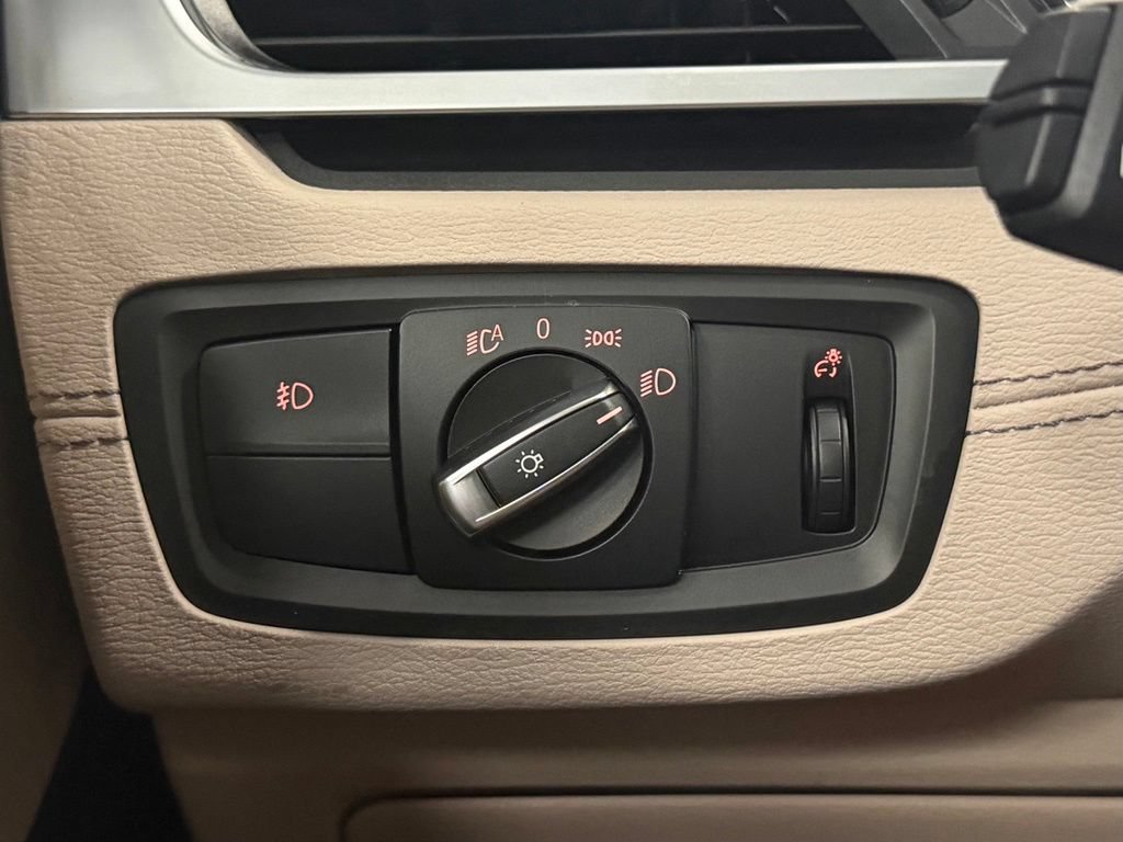 Used 2020 BMW X2 xDrive28i AWD/4WD image 14