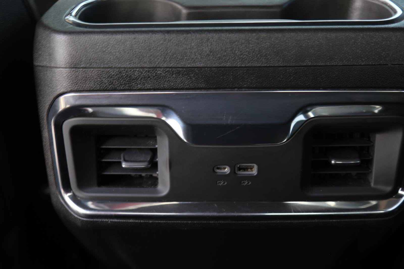 Used 2023 Chevrolet Silverado 1500 LTZ AWD/4WD image 20
