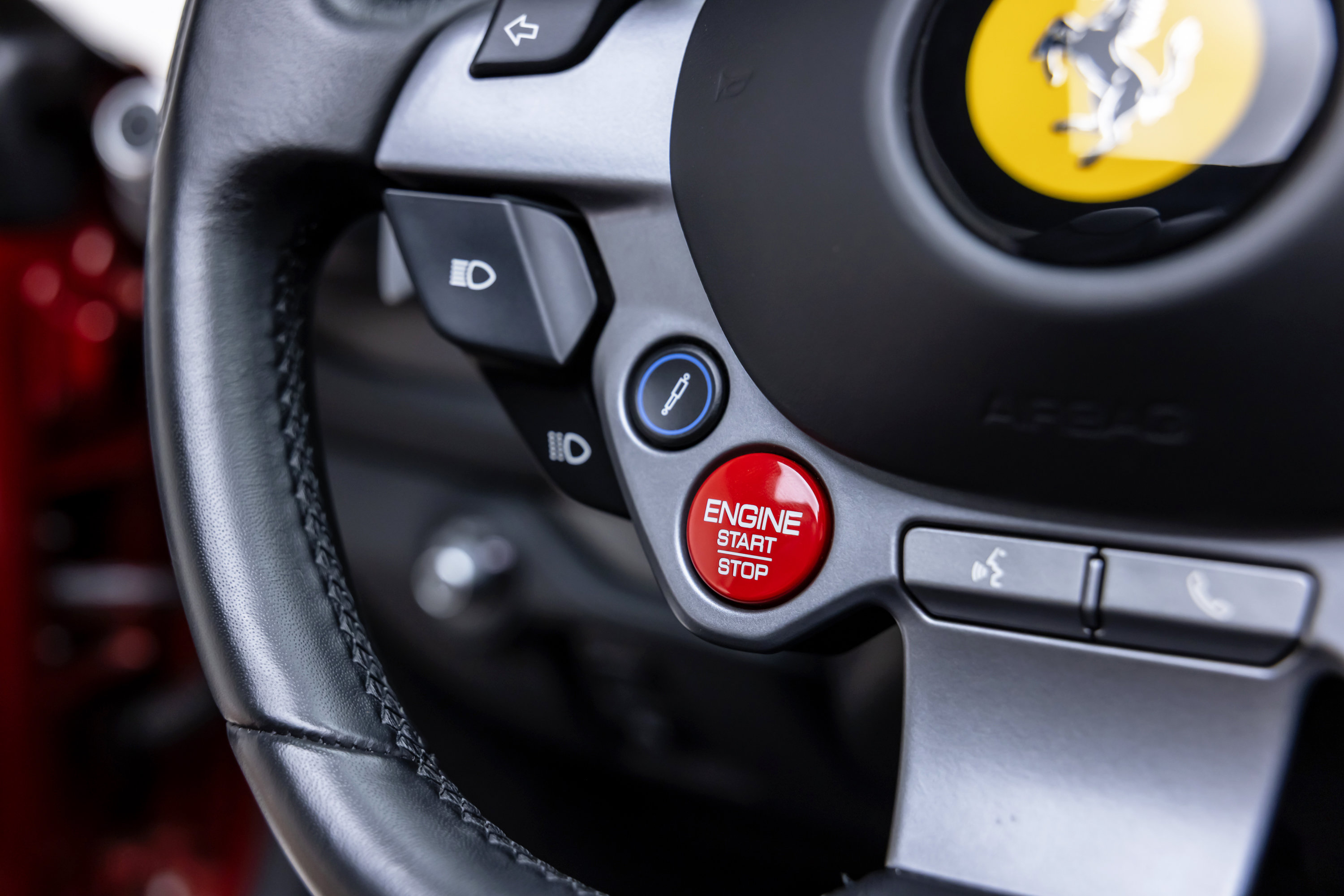 Certified 2022 Ferrari F8 Tributo RWD image 60