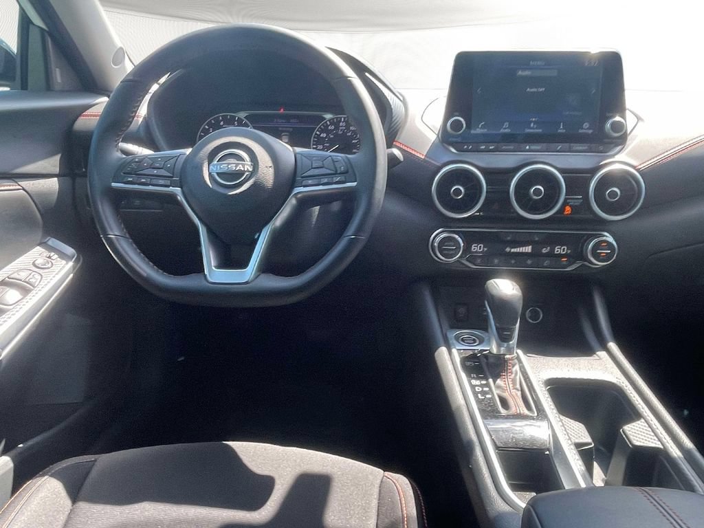Used 2025 Nissan Sentra SR FWD image 12