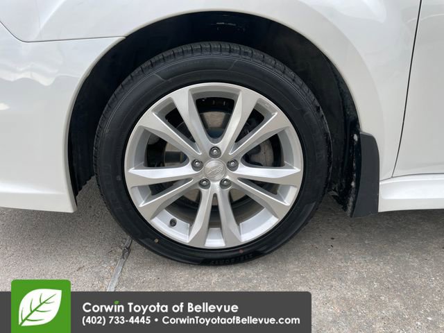 Used 2014 Subaru Legacy 2.5i Limited w/ Moonroof Package AWD/4WD image 26