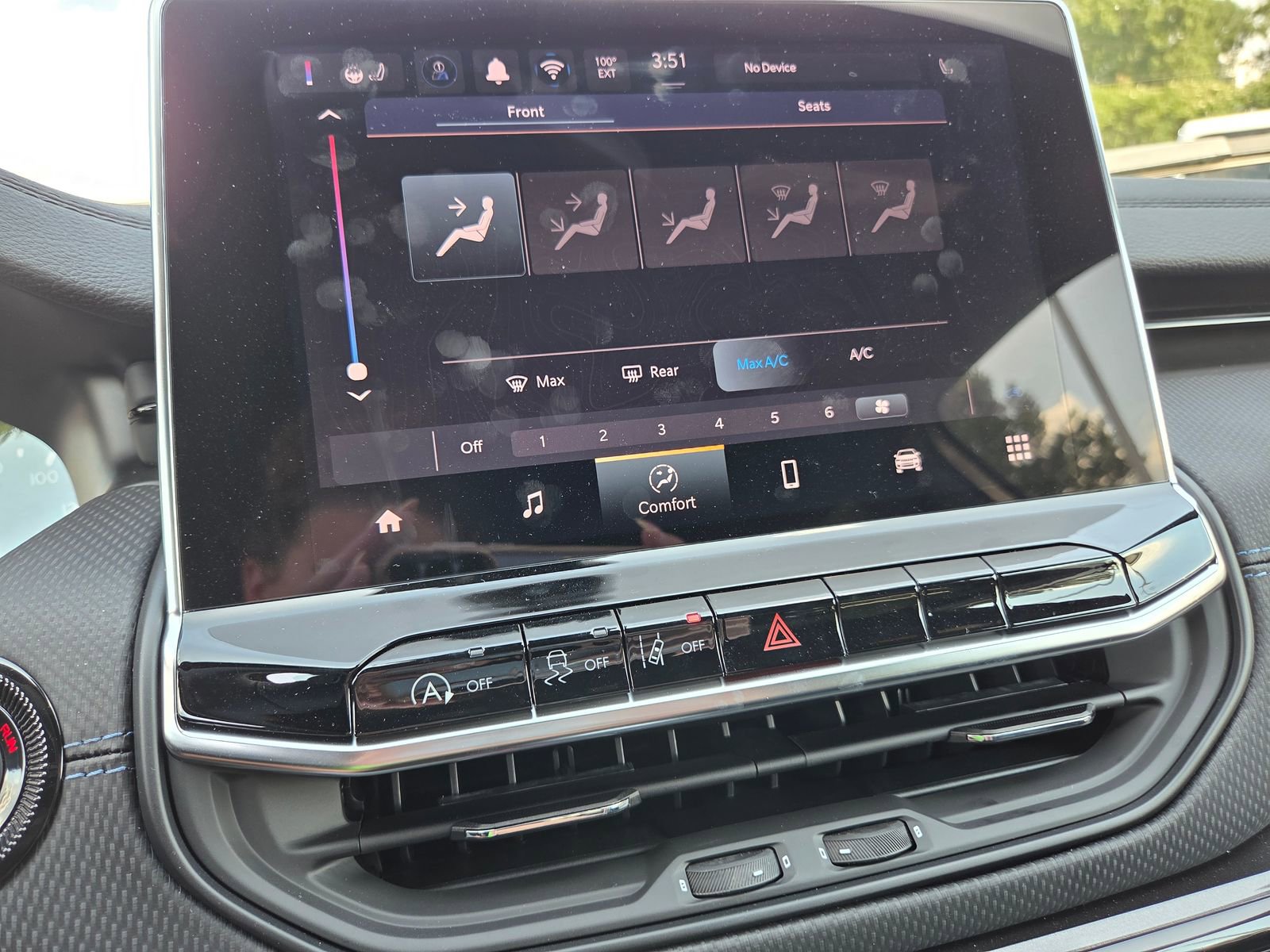 New 2026 Jeep Compass Latitude AWD/4WD image 6