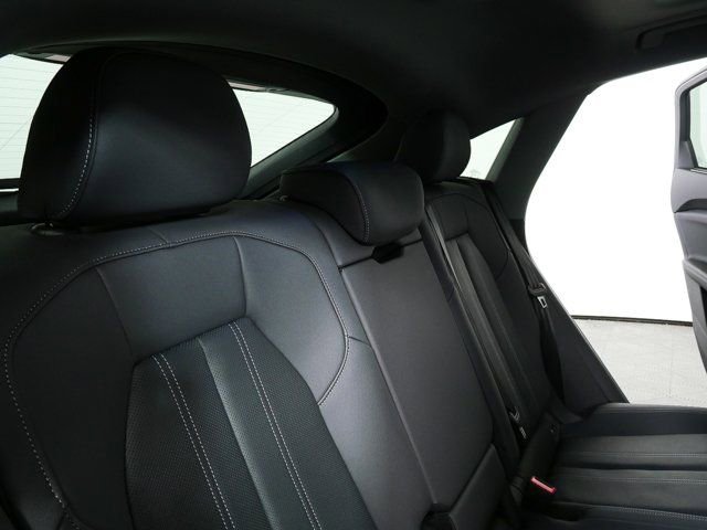 New 2026 Audi Q5 Prestige image 22