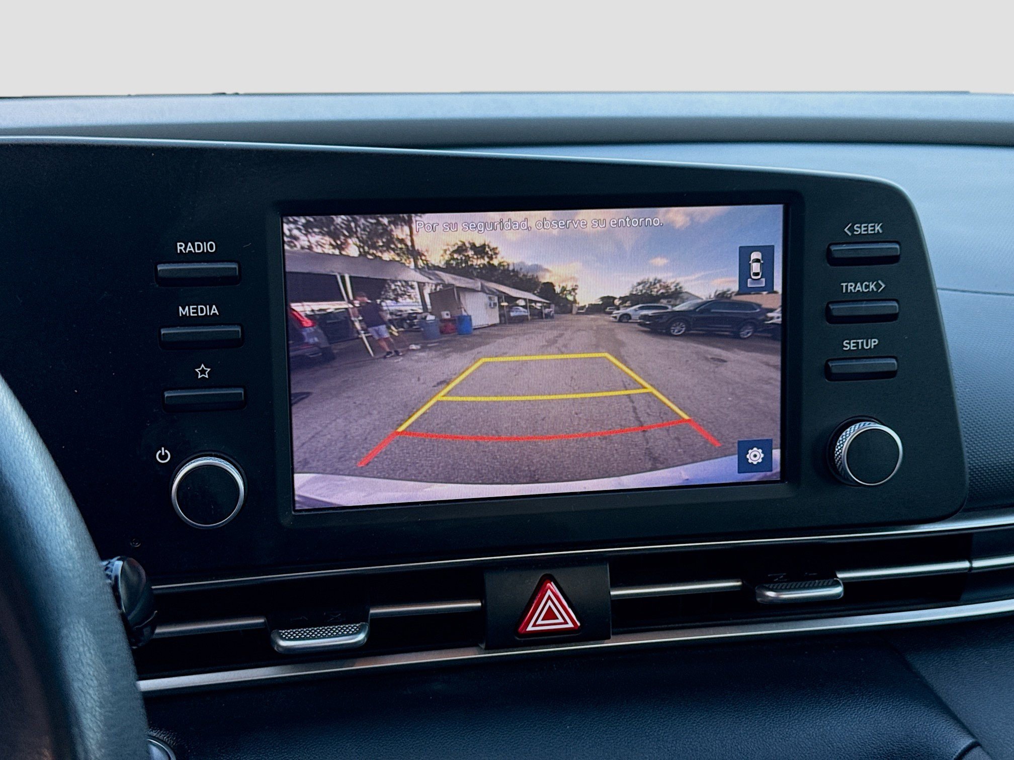 Used 2023 Hyundai Elantra SEL w/ Cargo Package image 9