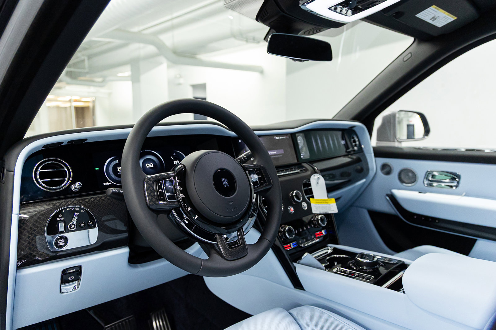 New 2026 Rolls-Royce Cullinan Black Badge image 36