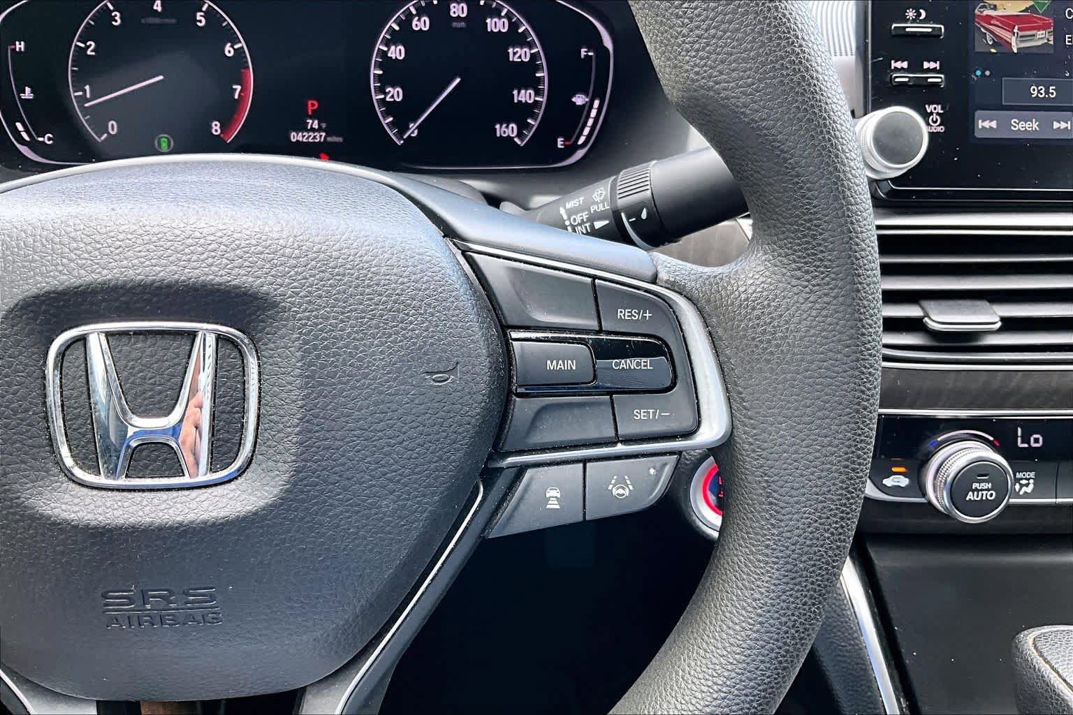 Used 2019 Honda Accord EX image 24