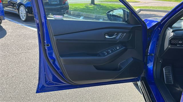 Used 2025 Honda Accord Sport image 9