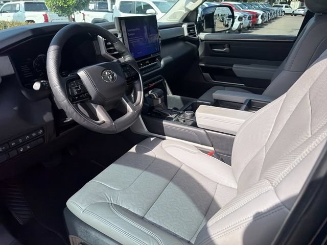 Used 2024 Toyota Tundra Limited AWD/4WD image 11