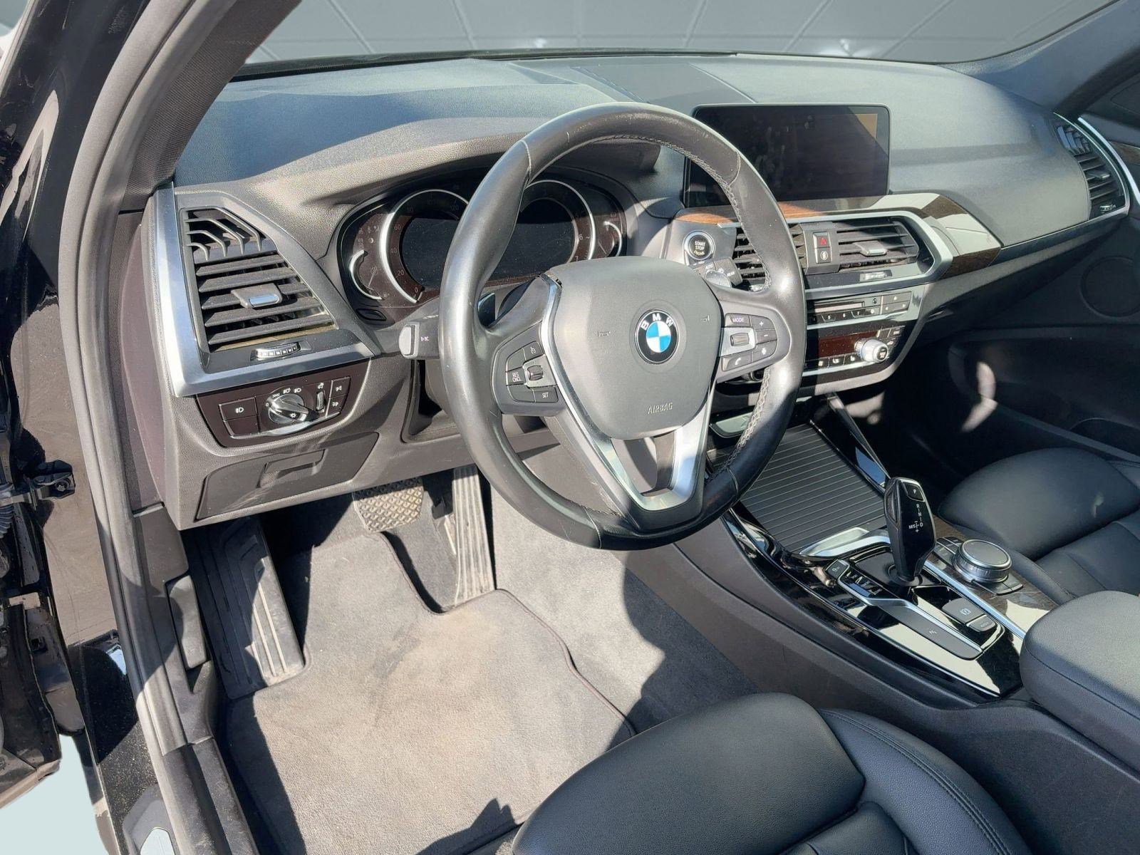 Used 2019 BMW X3 sDrive30i image 4
