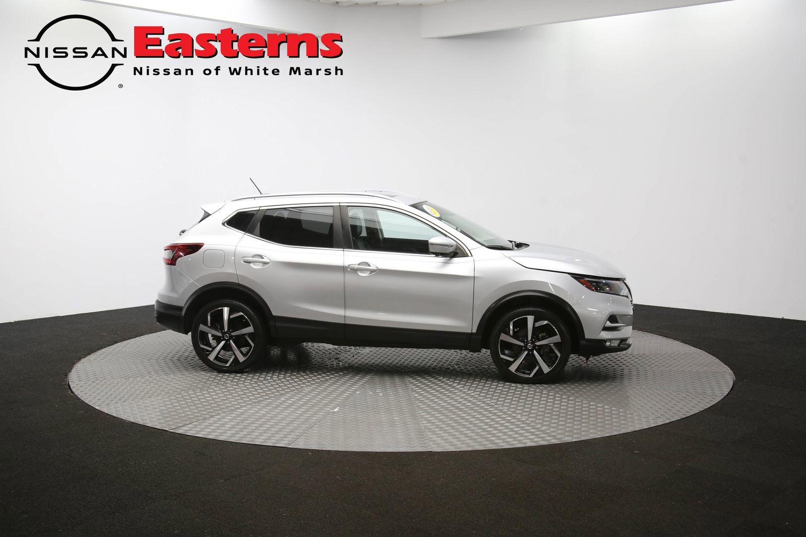 Used 2022 Nissan Rogue Sport SL w/ Premium Package image 45