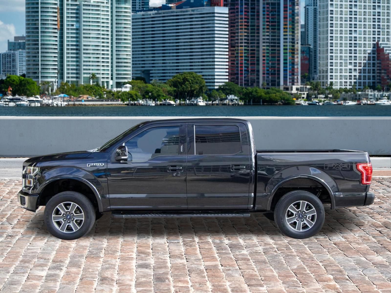 Used 2015 Ford F150 Lariat image 11