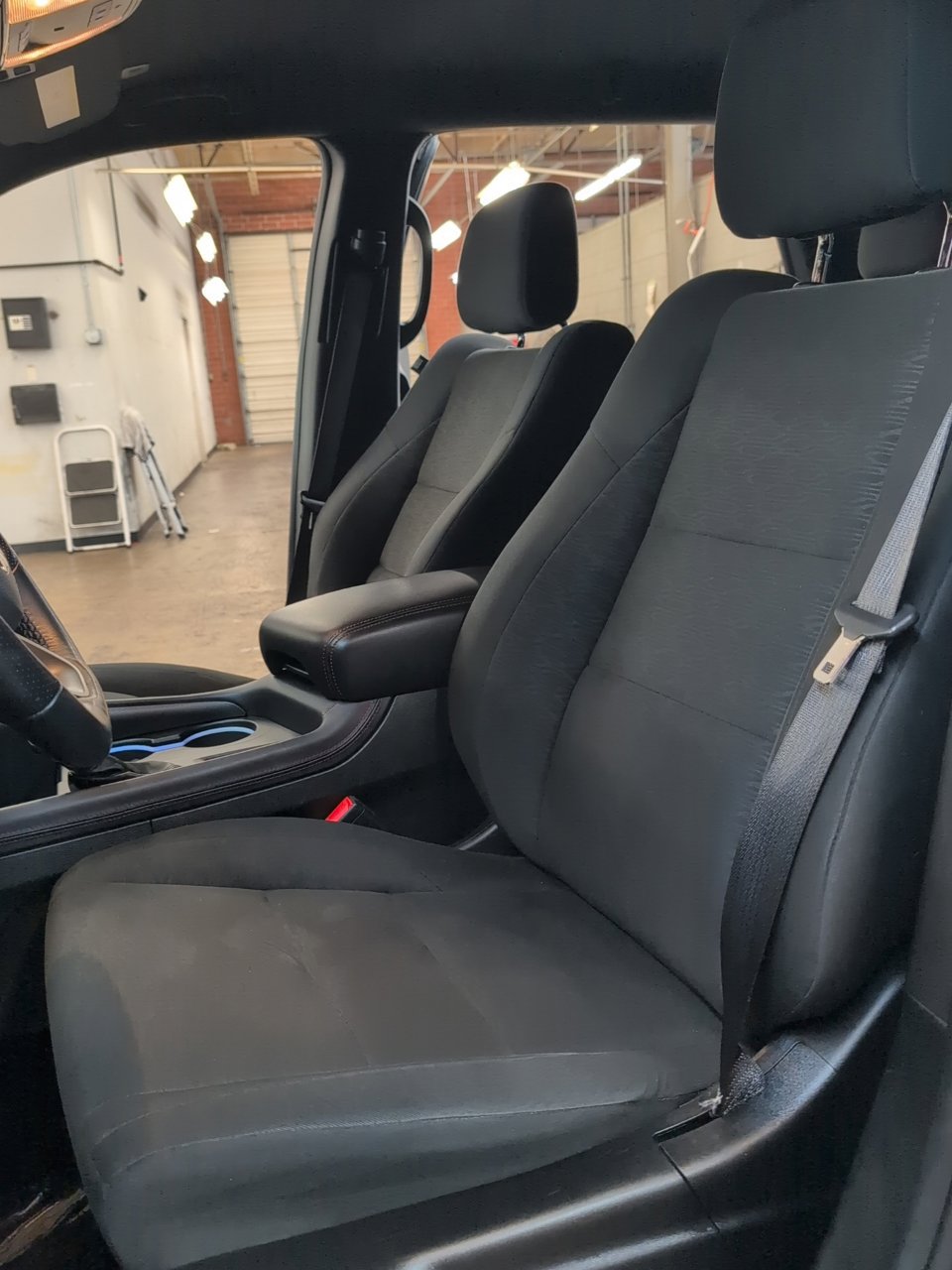 Used 2025 Dodge Durango GT AWD/4WD image 29