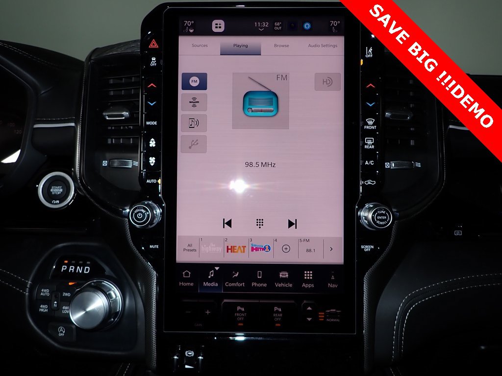 New 2025 RAM 1500 Limited image 28