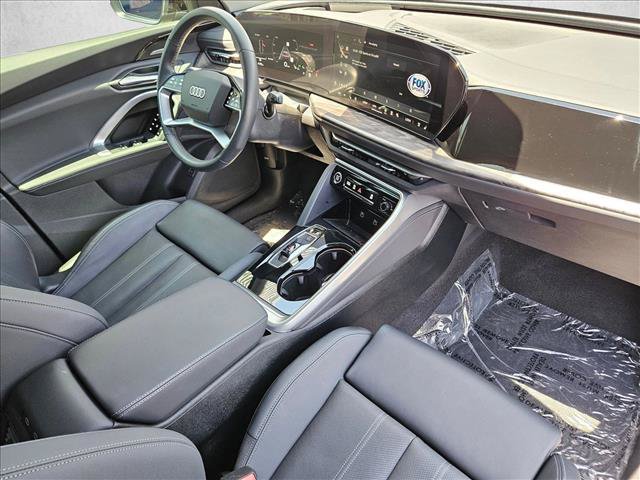 Certified 2025 Audi Q5 Premium AWD/4WD image 27