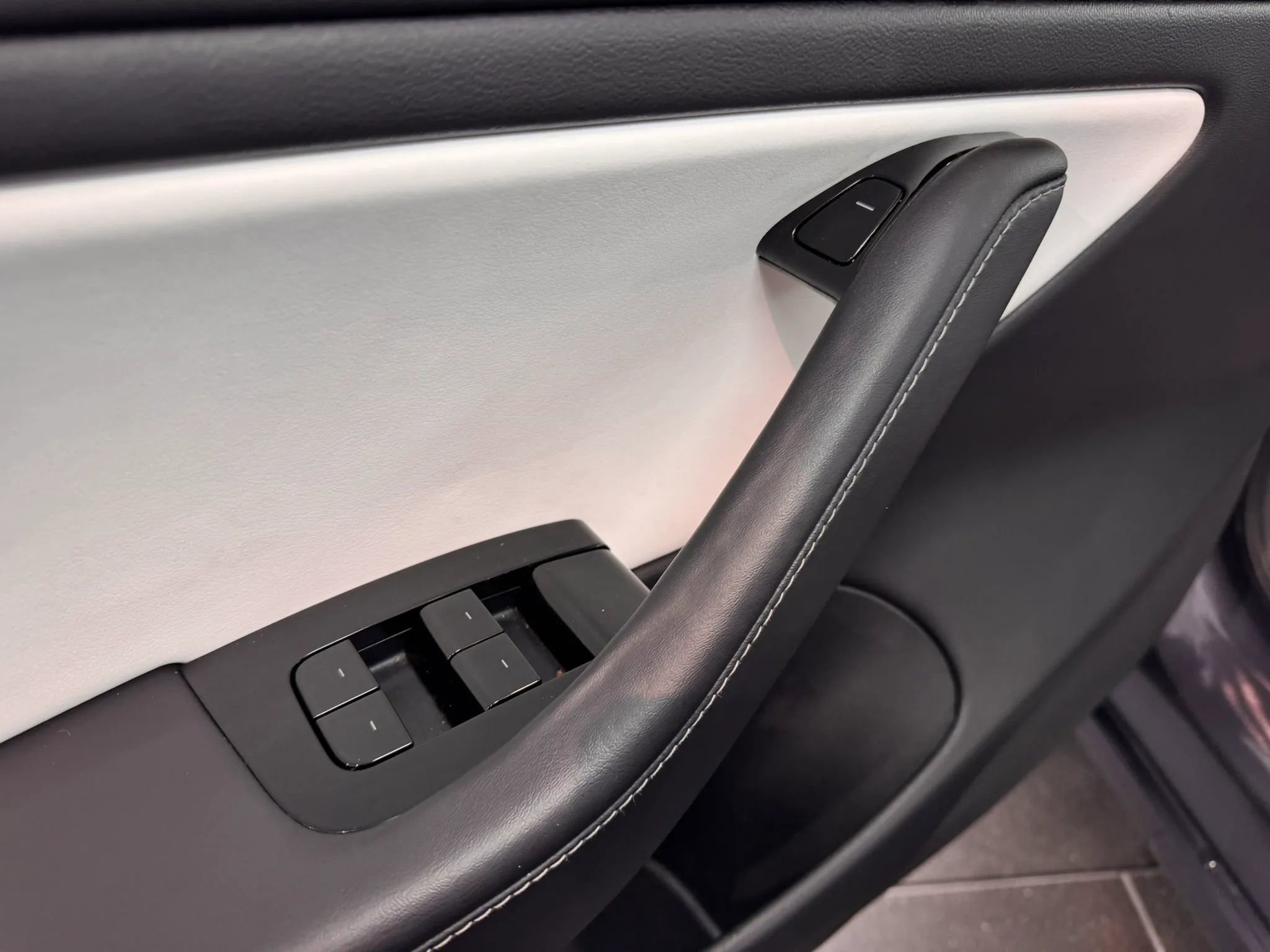 Used 2020 Tesla Model 3 Performance AWD/4WD image 22