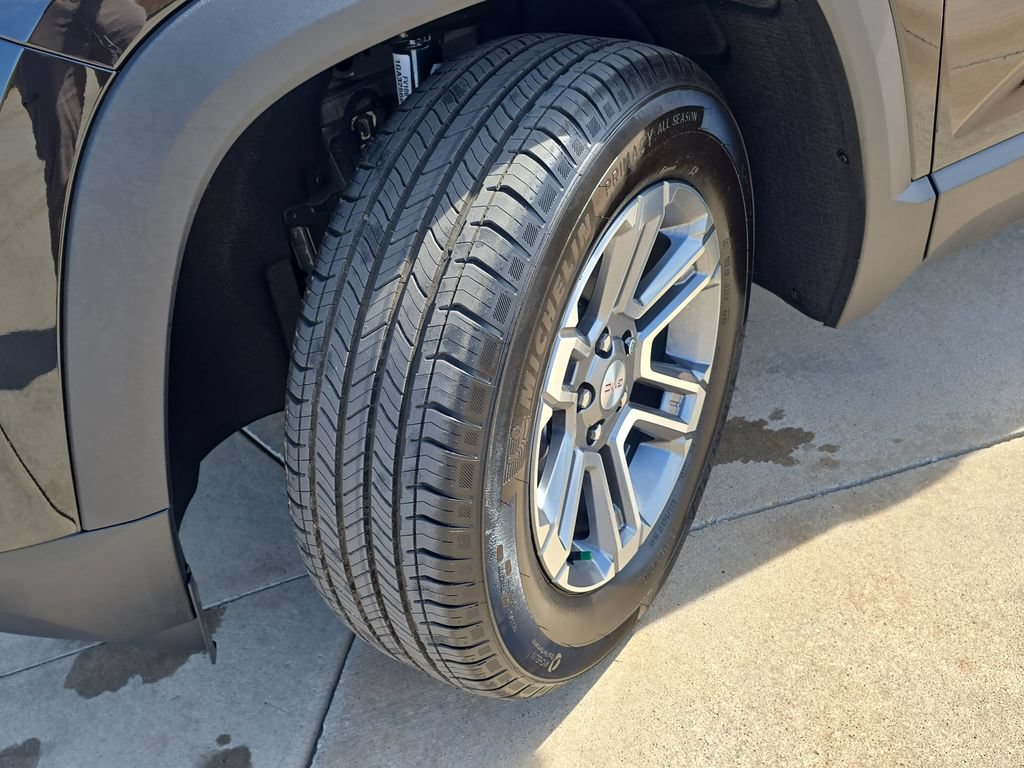 New 2026 GMC Terrain Elevation w/ Technology Package II FWD image 30