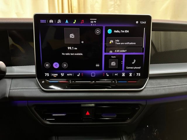 Certified 2025 Volkswagen Tiguan SE R-Line image 21