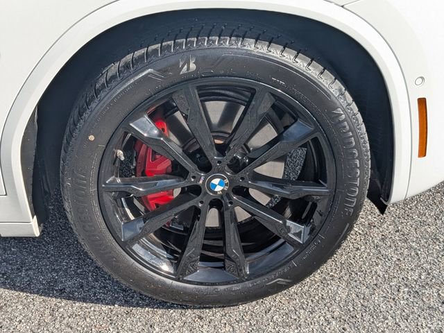 Used 2024 BMW X3 M40i w/ Premium Package image 11