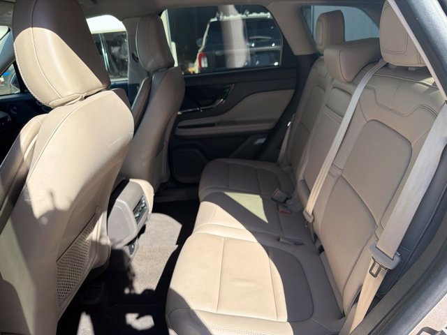 Used 2021 Lincoln Corsair Reserve FWD image 16
