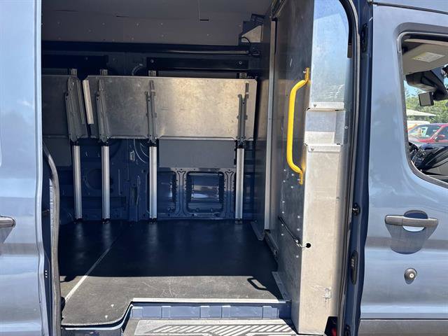 Used 2019 Ford Transit 250 148 High Roof Extended RWD image 5
