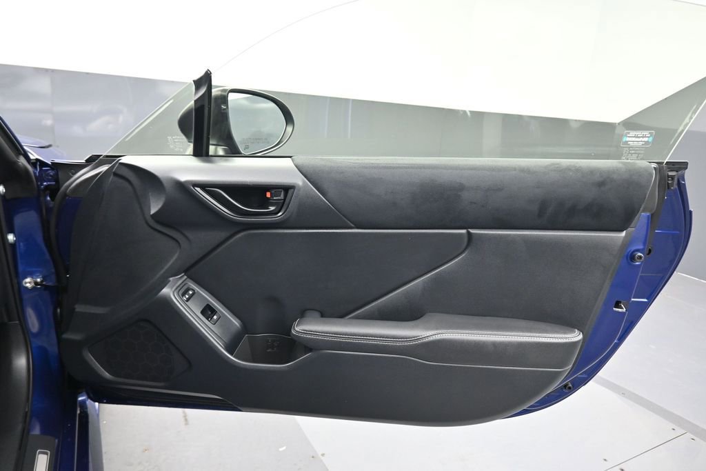Used 2024 Toyota GR86 Premium RWD image 28