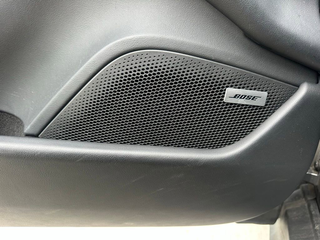 Certified 2021 Porsche Taycan Turbo w/ Premium Package AWD/4WD image 19