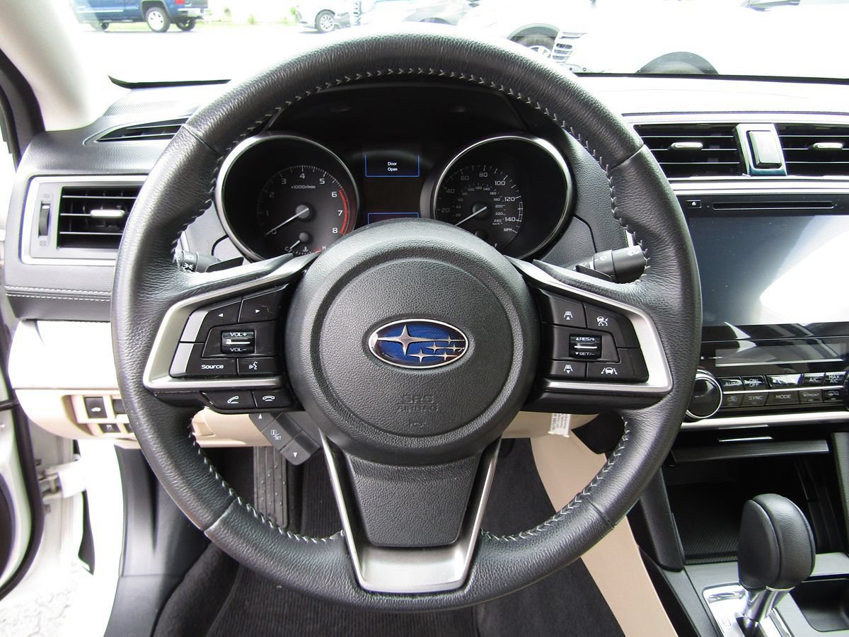 Used 2019 Subaru Legacy 2.5i Premium AWD/4WD image 6