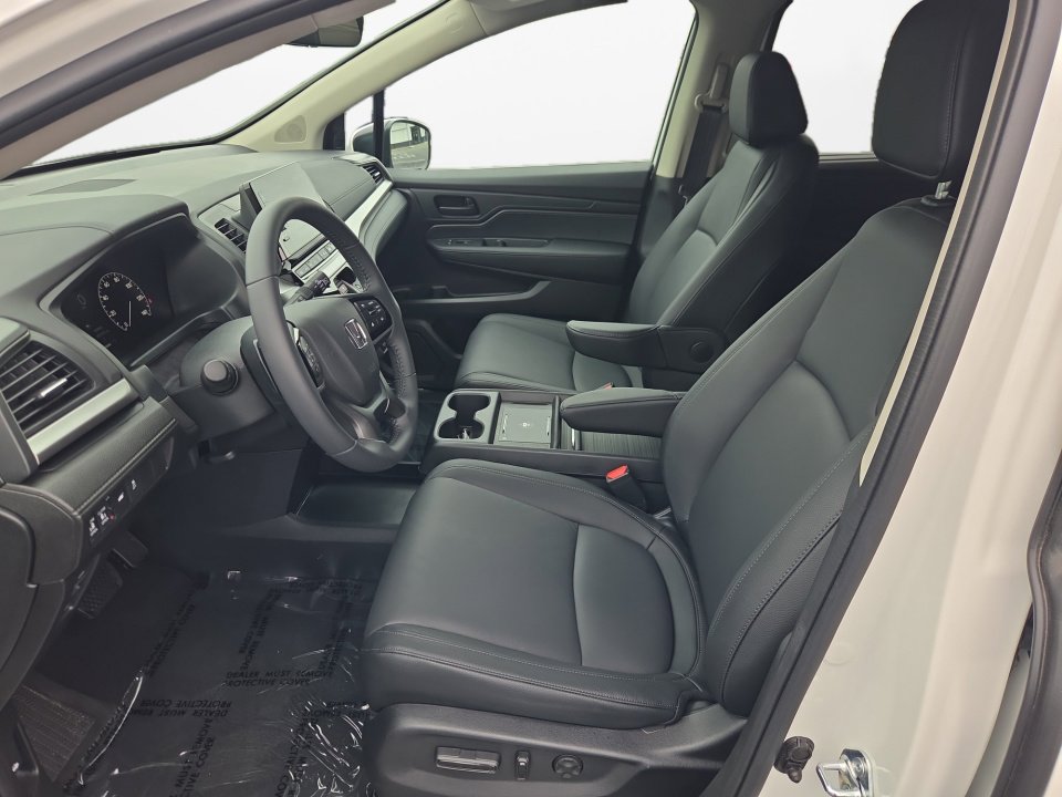 Certified 2026 Honda Odyssey EX-L image 9