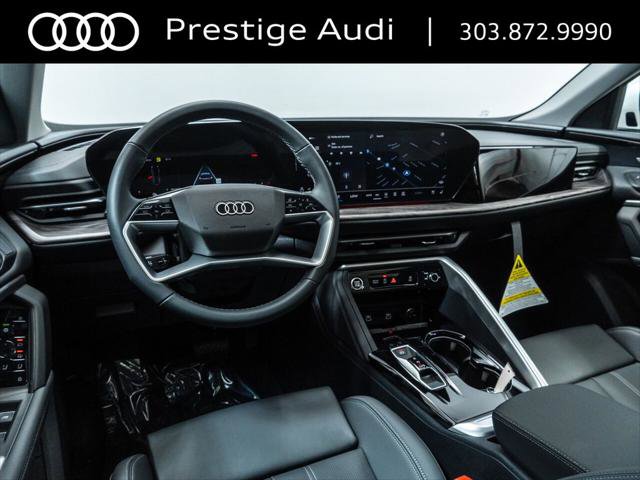 Used 2025 Audi Q5 Premium Plus w/ Premium Plus AWD/4WD image 5