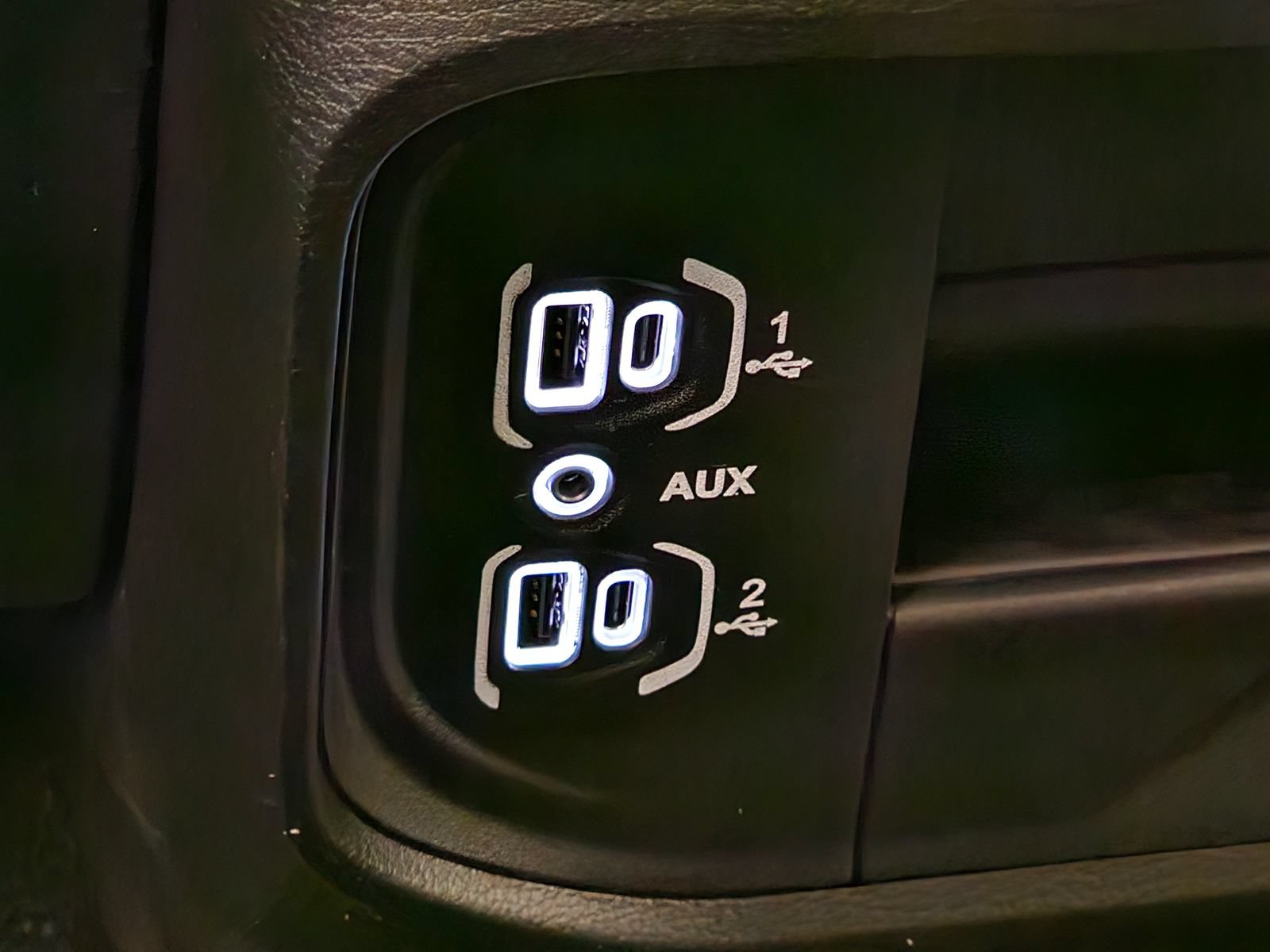 New 2026 RAM 5500 Tradesman AWD/4WD image 13