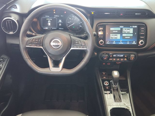Used 2023 Nissan Kicks SR w/ SR Premium Package FWD image 21
