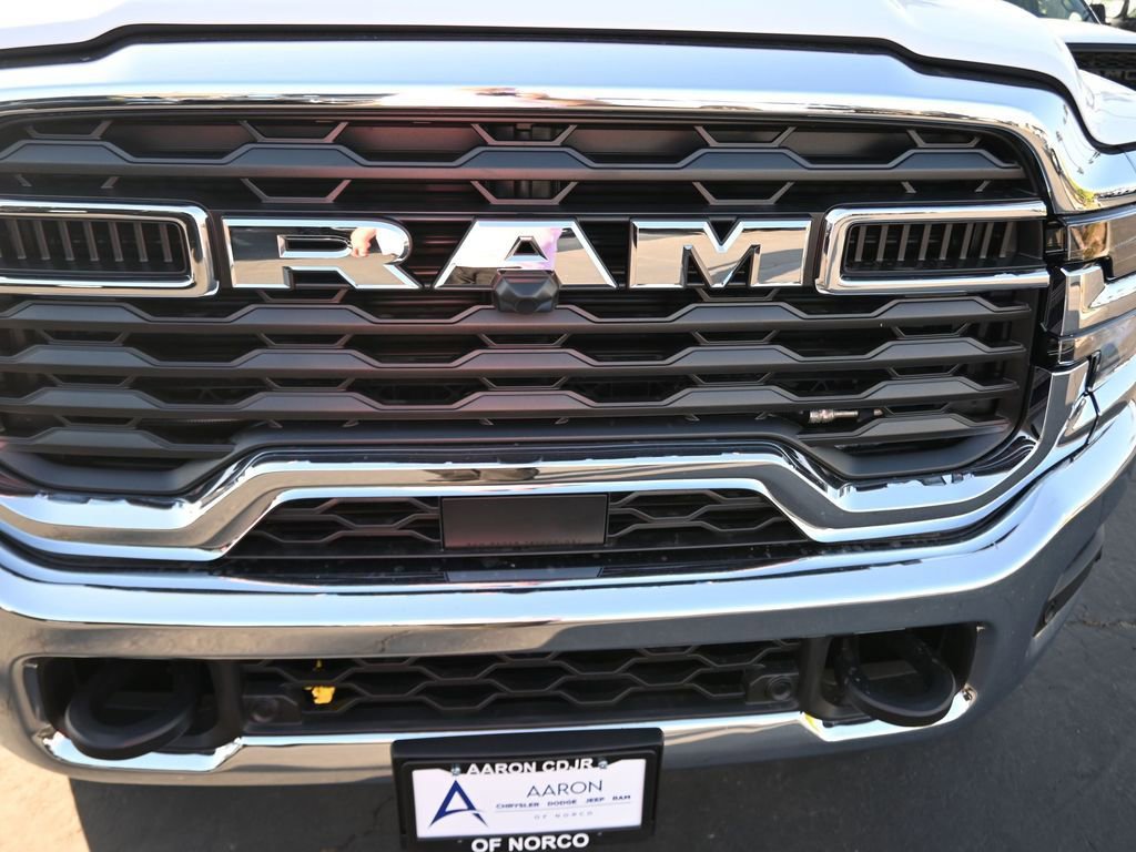 New 2025 RAM 5500 Tradesman image 17