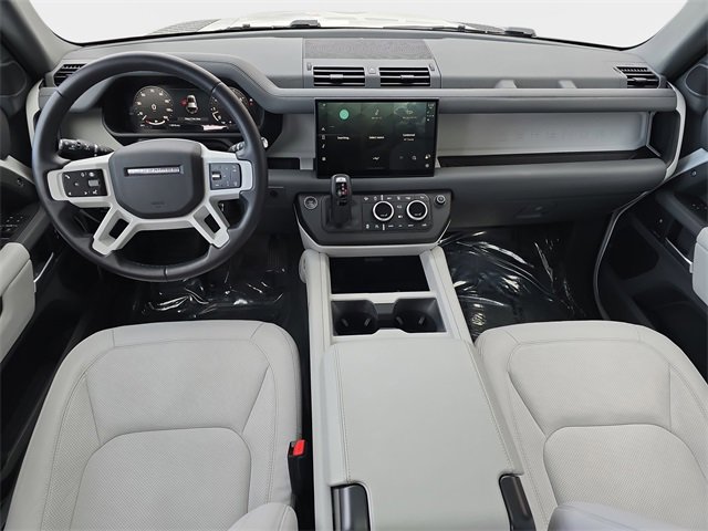Used 2025 Land Rover Defender 110 S image 10