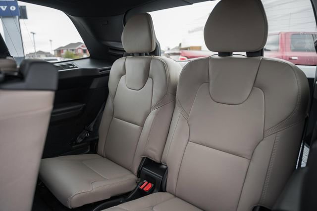 New 2026 Volvo XC90 T8 Ultra w/ Protection Package Premier image 34