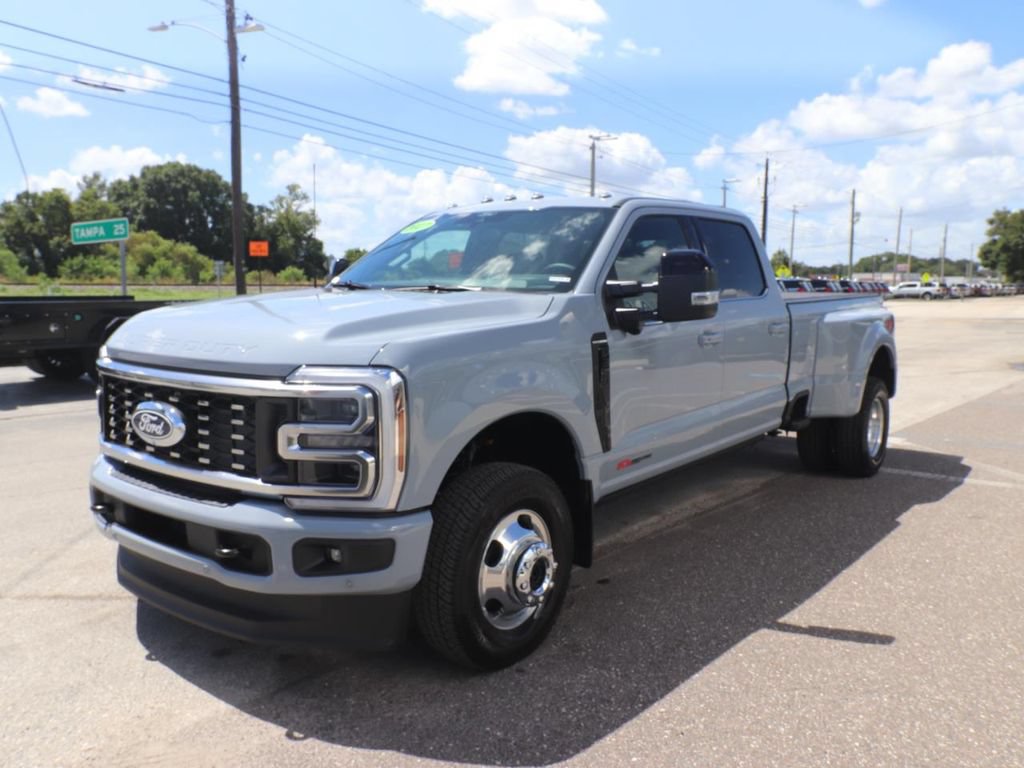 New 2027 Ford F350 Platinum w/ FX4 Off-Road Package AWD/4WD image 7